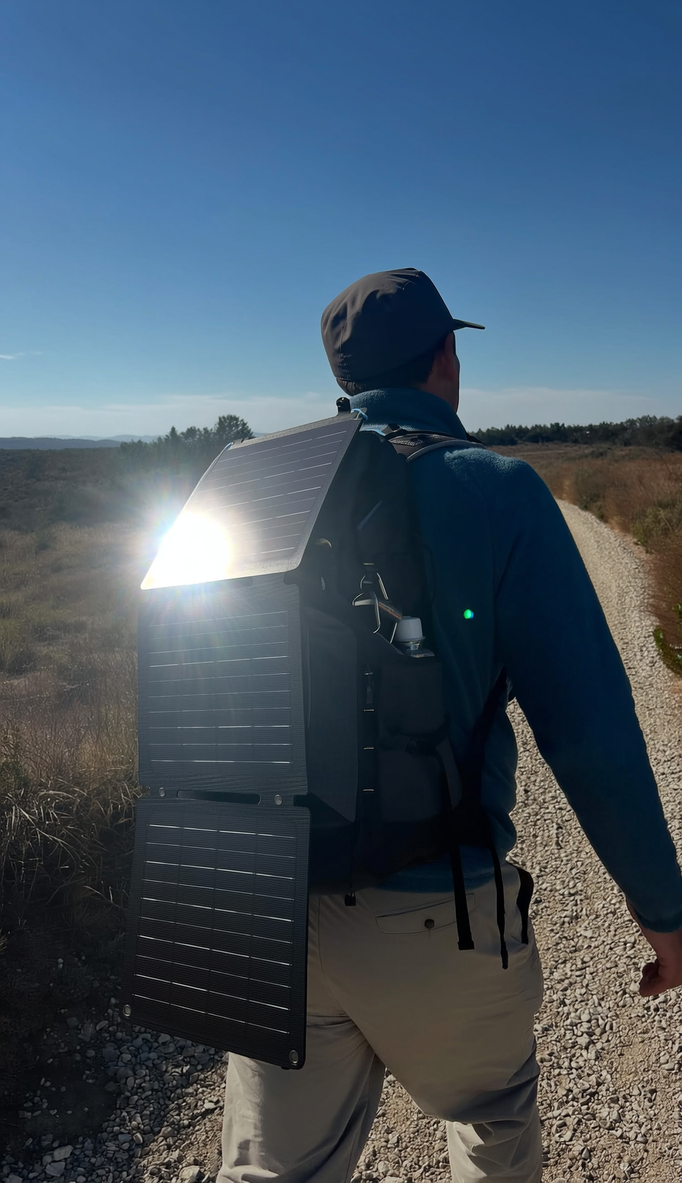 Foldable Solar Panel Charger 20–30W – Portable Power for Camping, Hiking & Outdoor Gear